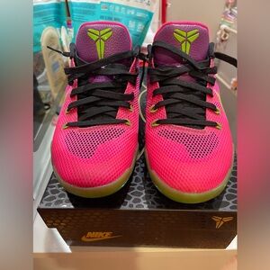 Nike Kobe 11 Mambacurial (2016)